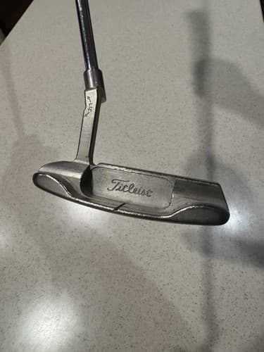 Scotty Cameron Newport Mil Spec Putter 34”
