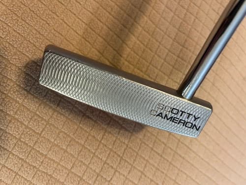 Scotty Cameron Titleist Select Putter, RH, 34"