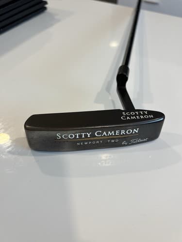Titleist Scotty Cameron 1997 Classics Newport 2 Putter 35” RH Vintage